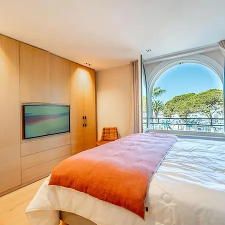 Villa Superbe Maison, Toit Terrasse, Climatisee, Parking Sainte-Maxime